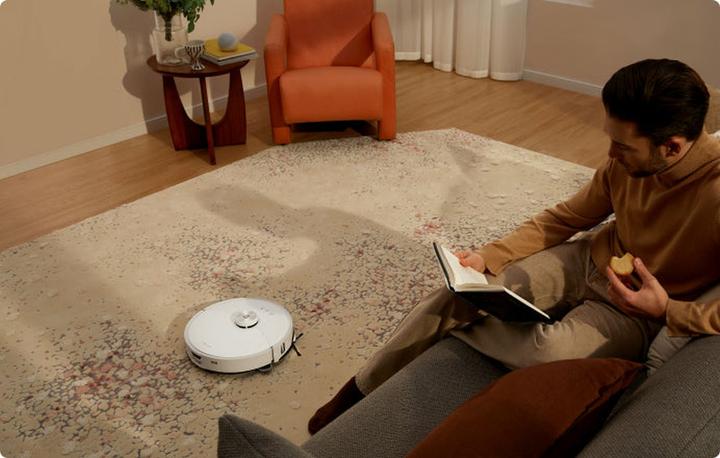 Image du produit Roborock S8 MaxV Ultra avec raccordement fixe à l'eau (10000 Pa, Tampon d'essuyage (vibrant))