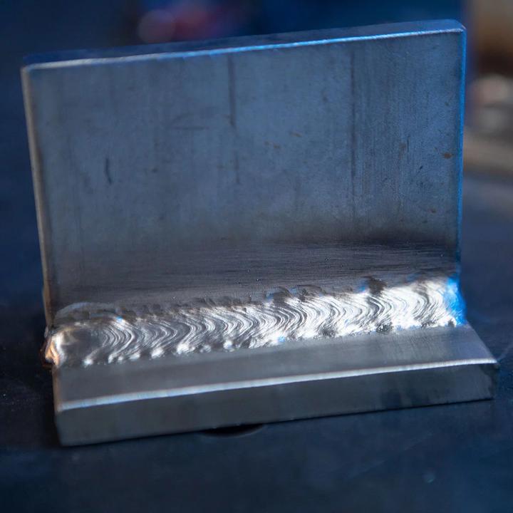 Produktbild Stahlwerk Schweissgerät MIG MAG 200 Doppelpuls Pro Vollausstattung vollsynergisch