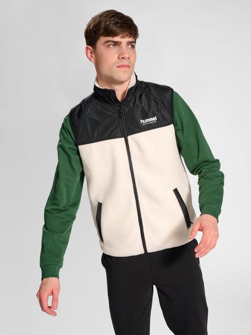Actual product image hummel Hmllgc Theo Fleece Waistcoat (XL)