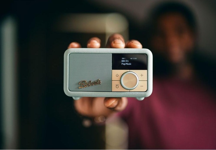 Produktbild Roberts Revival Petite (DAB+, FM, DAB, Bluetooth)