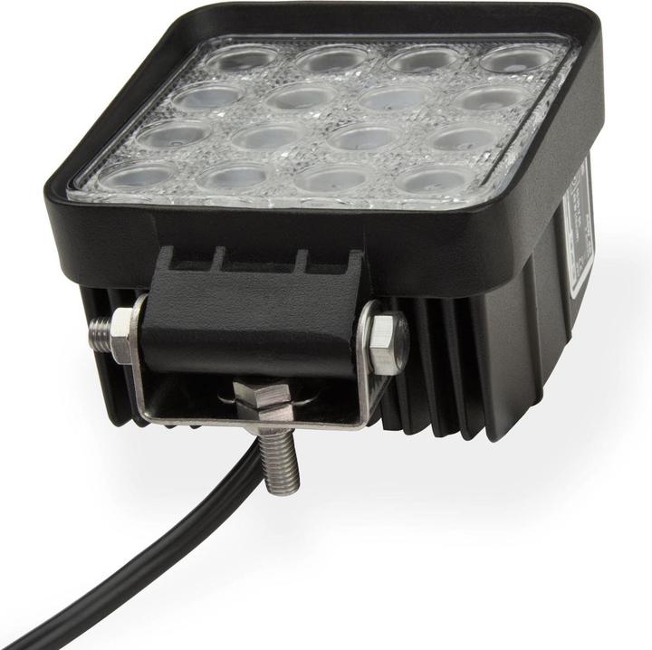 Actual product image Dema 12 Volt LED worklight 16x3W (3200 lm)