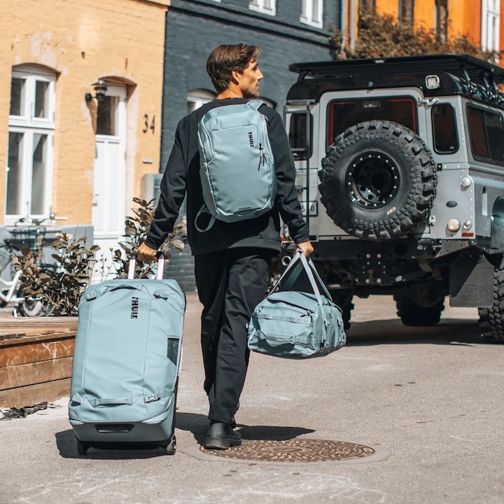 Actual product image Thule Chasm (130 l)