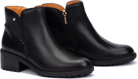 Actual product image Pikolinos Medina (41)