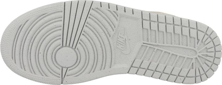 Actual product image Jordan 259680 (39)