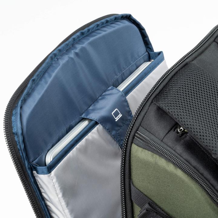 Produktbild Think Tank Darklight Backpack 20l - Montane Green (1015301451) (Fotorucksack, 20 l)