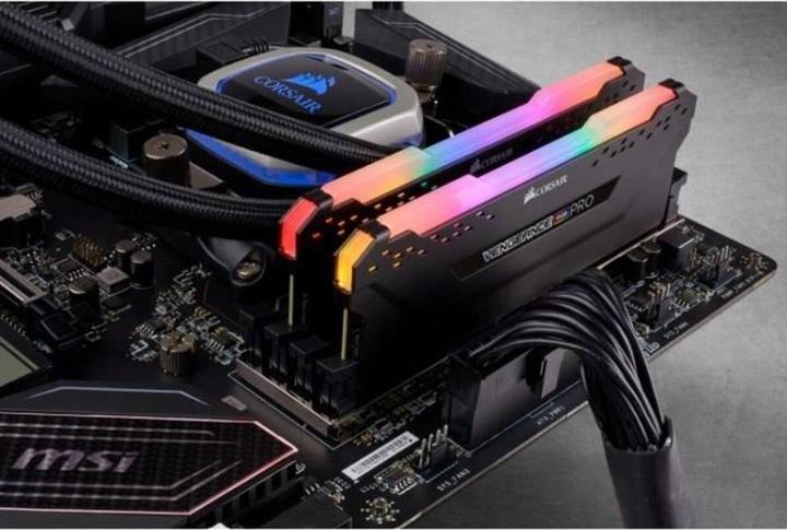 Productafbeelding Corsair Vengeance RGB Pro (2 x 16GB, 3200 MHz, DDR4 RAM, DIMM 288 pin)