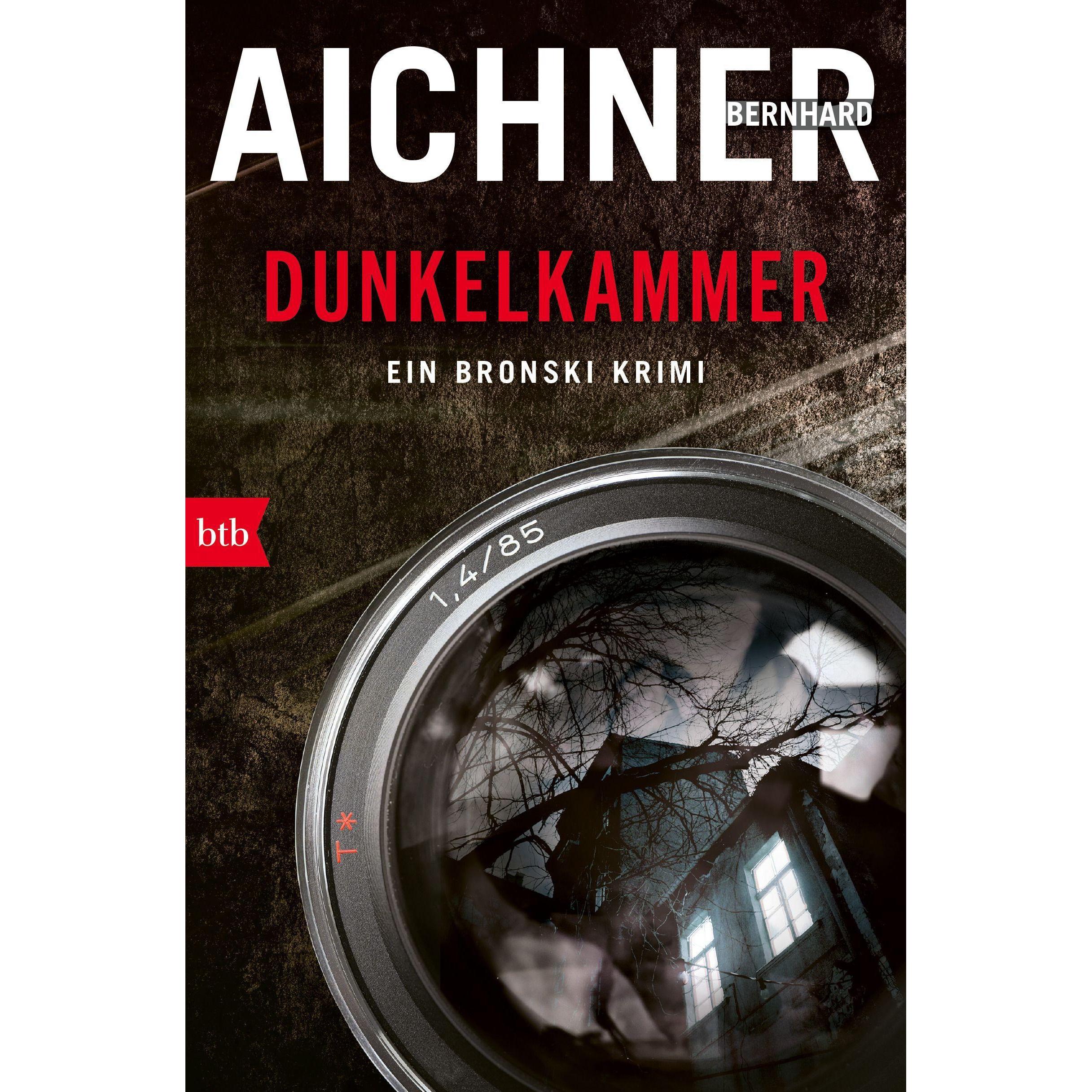 Dunkelkammer, Belletristik von Bernhard Aichner