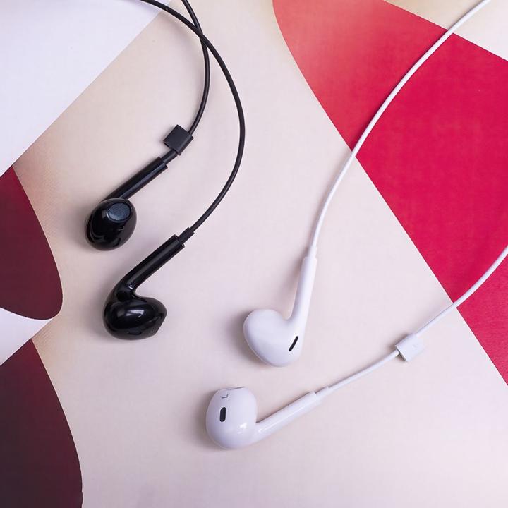 Produktbild Maxlife kabelgebundene Ohrhörer MXEP-04 USB-C schwarz (Kabelgebunden)