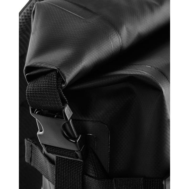 Actual product image Quadral Submerge 25 litre waterproof backpack (25 l)