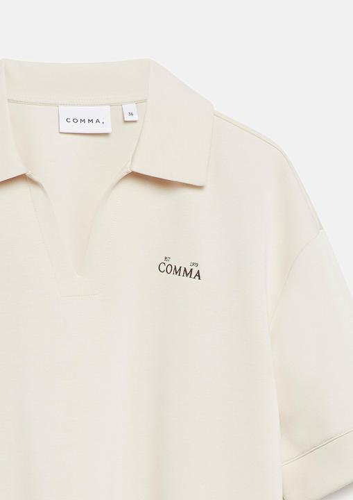 Produktbild Comma Fliessendes Polo-Shirt mit Logo-Artwork und Cropped-Länge (32)