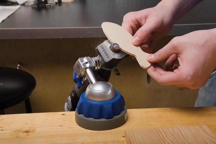 Actual product image Dremel Sanding belt with shaft, Ø 6.4 mm, grit 60 (2 pieces) (60)