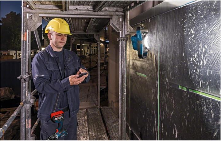 Image du produit Bosch Professional GLI Professional (2200 lm)