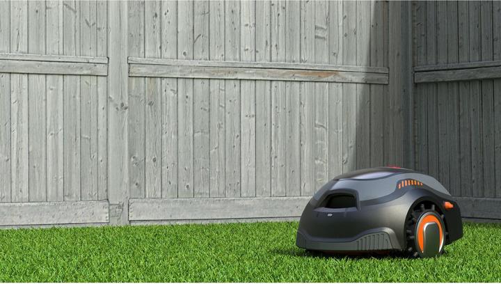 Actual product image Black & Decker Black&Decker BCRMW121QW Robotic Lawnmower (500 m², Boundary wire)