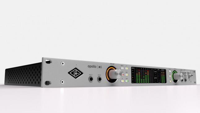 Actual product image Apollo x6 Gen2 Essentials+ (Thunderbolt)