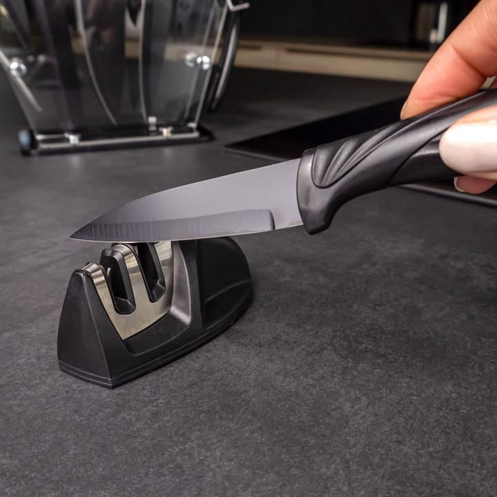 Actual product image Intirilife 17-piece set kitchen knives with knife block