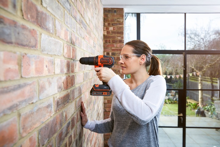 Actual product image Black & Decker Battery Impact Drill Smart Tech (Rechargeable battery operated)