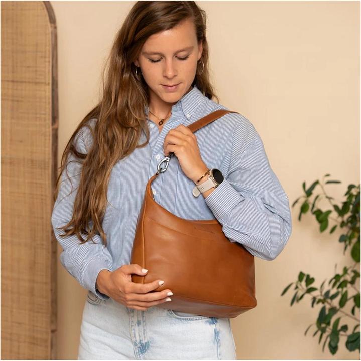 Produktbild The Chesterfield Brand Olvia Schultertasche Leder 30 cm