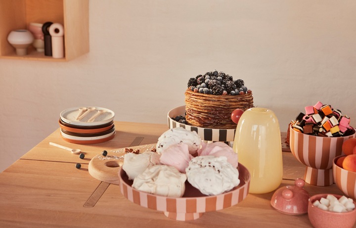 Actual product image Oyoy Tray Toppu Tray Rose/Caramel