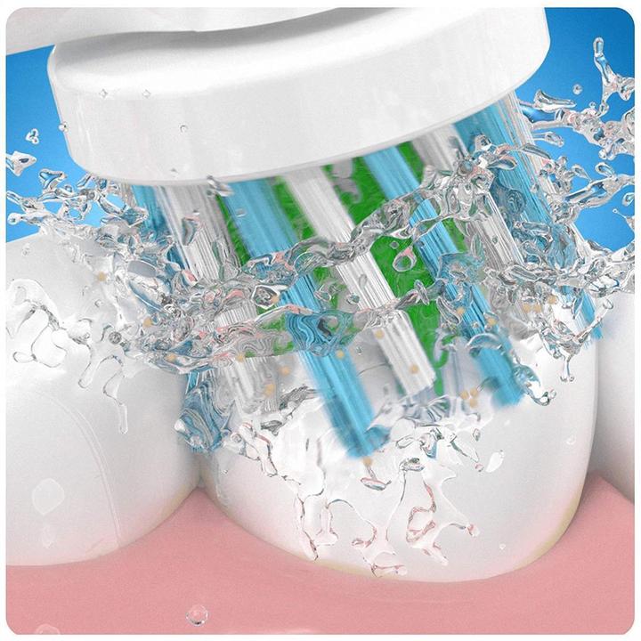 Produktbild Oral-B CrossAction (3 x)