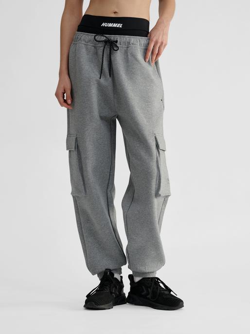 Actual product image hummel Hmltech Fleece Loose Cargo Pants (L)