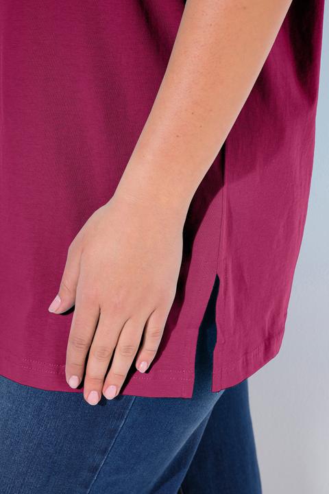 Actual product image Ulla Popken Basic V-Neck Relaxed Fit Short Sleeve Tee (68)