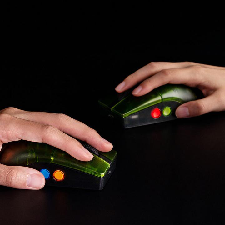 Produktbild 8bitdo Retro R8 Mouse Xbox Edition (Kabelgebunden, Kabellos)