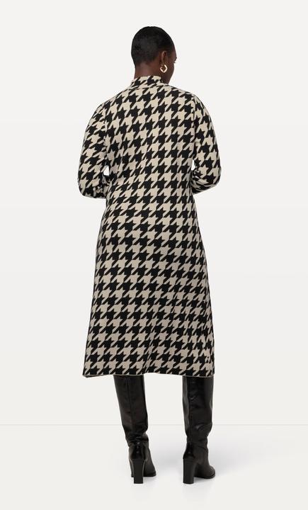 Immagine prodotto Ulla Popken Abito midi di maglia con pied-de-poule, collo alto e maniche lunghe (42, 44)