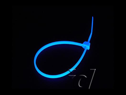 Produktbild Bitspower UV-Kabelbinder-Set, 20 Stück, 120mm, fluoreszierend blau (120 mm, 20 Stk.)