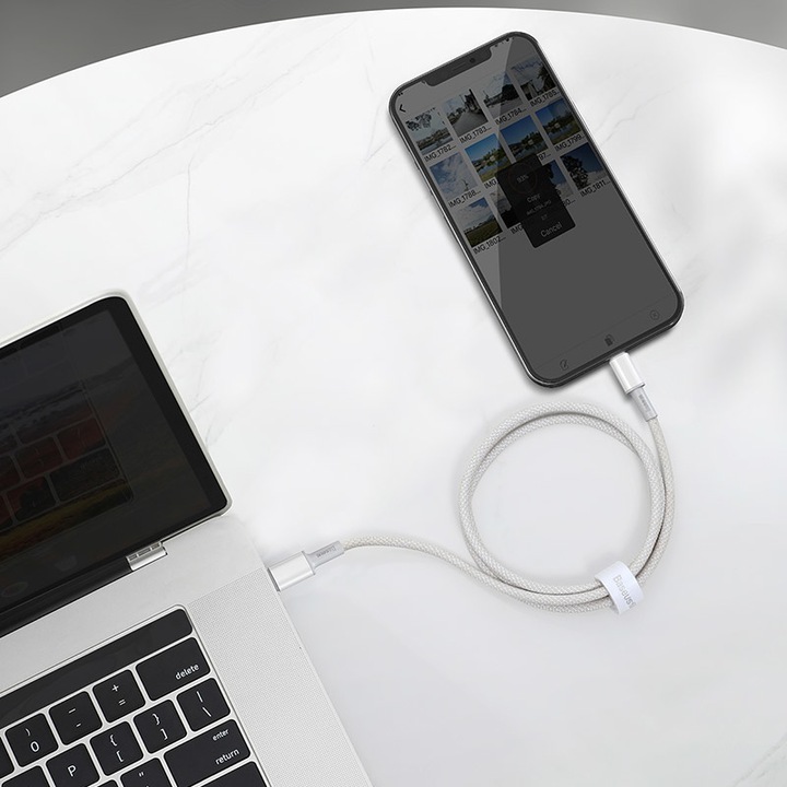 Produktbild Baseus USB C – Lightning (1 m, USB 2.0)