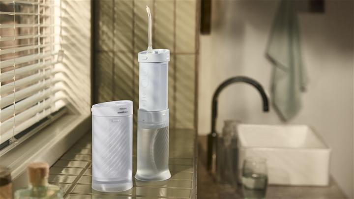 Productafbeelding Philips Oral irrigator HX3333/24, blue