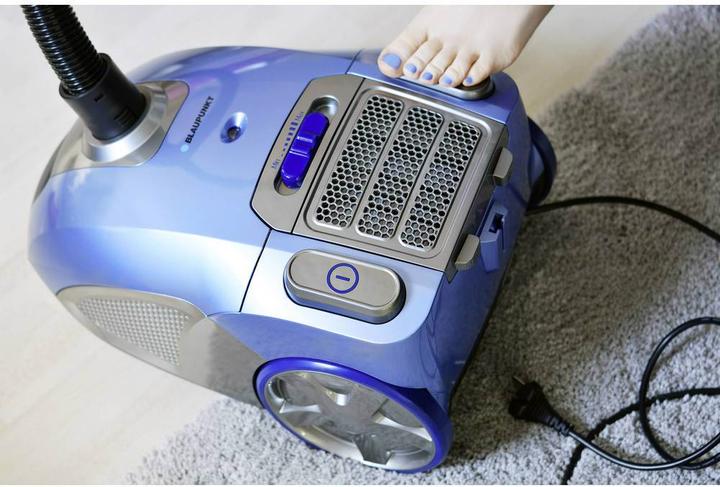 Actual product image Blaupunkt Vacuum cleaner with bag