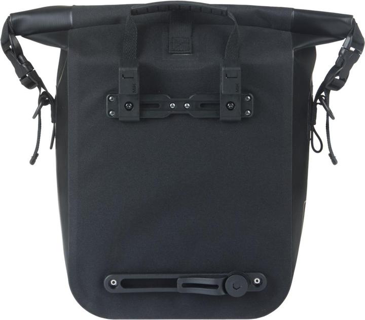 Produktbild Basil Navigator Waterproof M (15 l, Gepäckträgertasche)