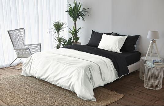 Immagine prodotto Living Home Uni Satin Doubleface (Set di biancheria da letto, 155 x 220 cm, 80 x 80 cm)