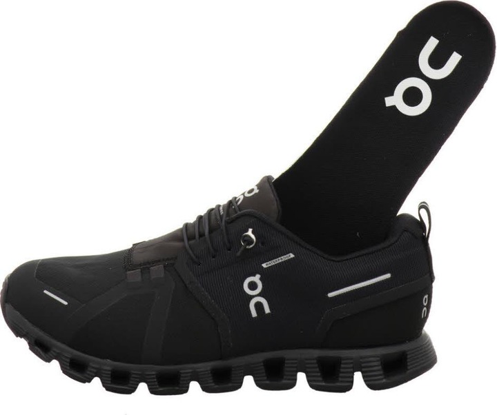 Produktbild On Running Cloud 5 Waterproof W (39)