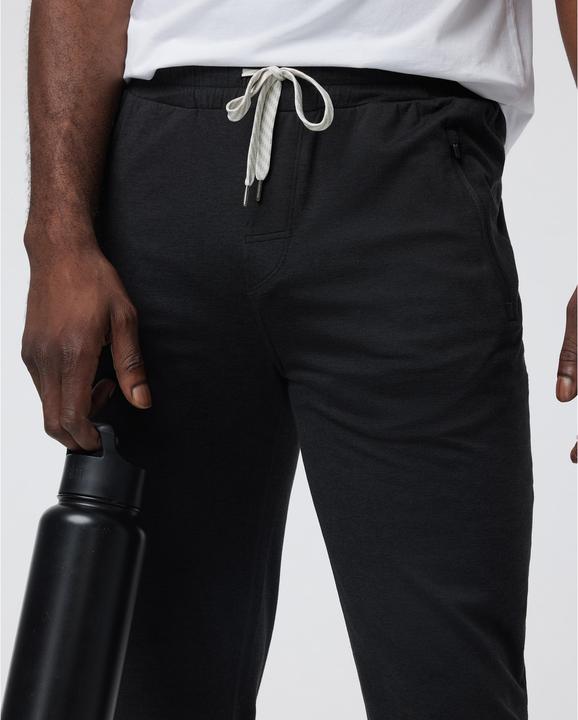 Actual product image Vuori Ponto Performance Jogger (M)