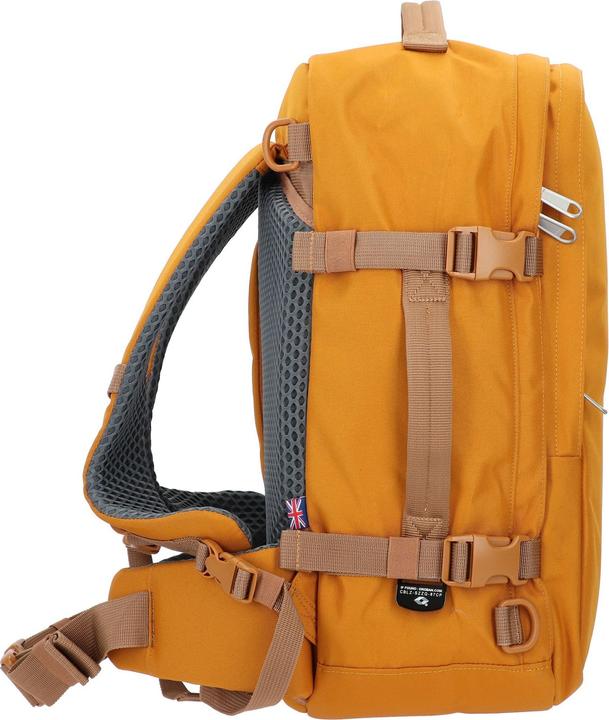 Actual product image Cabin zero Travel Cabin Bag Classic Pro 32L Rucksack 46 cm Laptopfach (28 l)