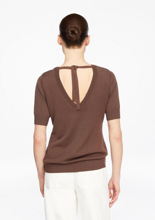 Produktbild Comma Kurzarm-Pullover mit tiefem Rückenausschnitt und Bindedetail (48)