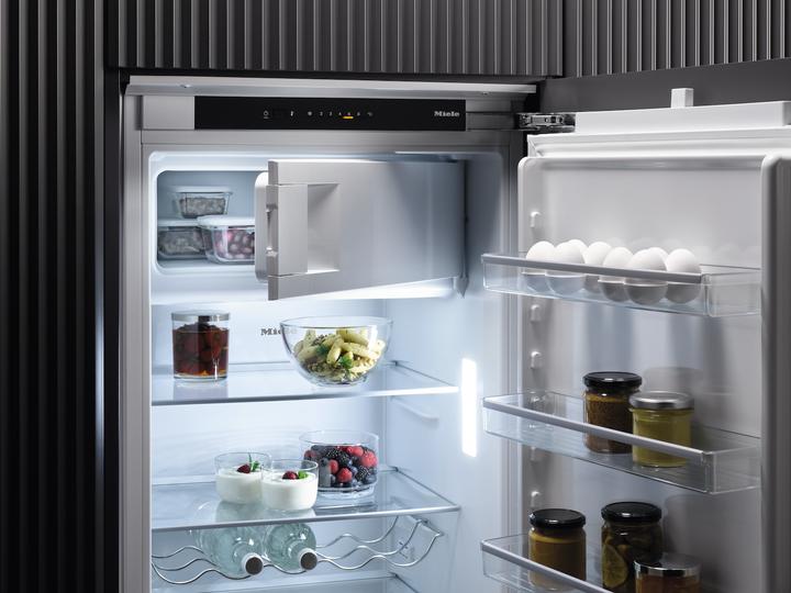 Actual product image Miele K 7326 E (187 l)