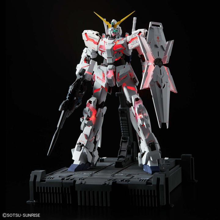 Actual product image Bandai Gundam - MGEX Unicorn Gundam Ver.Ka BX-0