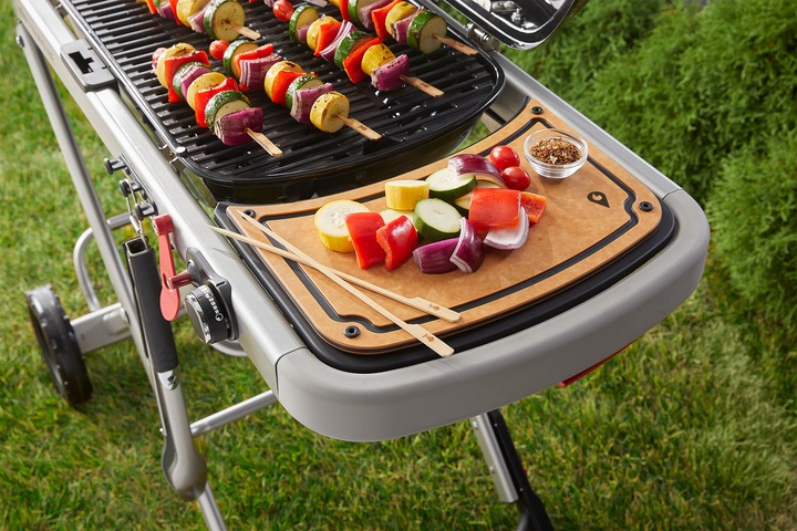 Actual product image Weber Traveler Prep Serve Board