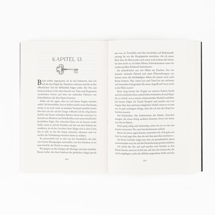 Actual product image Fae Isles − Der Herr der Schlangen (German, Lisette Marshall, 2025)