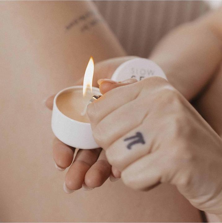 Actual product image Bijoux Indiscrets Bijoux Slow Sex - Body Massage Candle 50 G