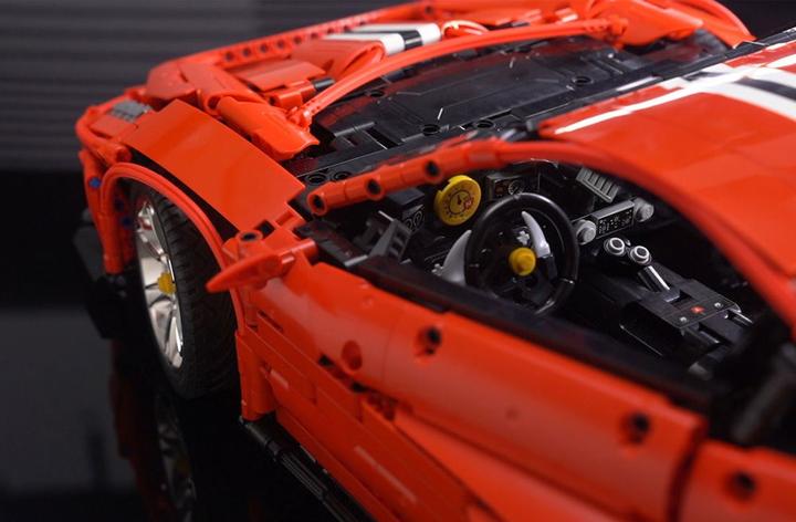 Actual product image Cada MASTER Red Super Car 1:8 incl Power System