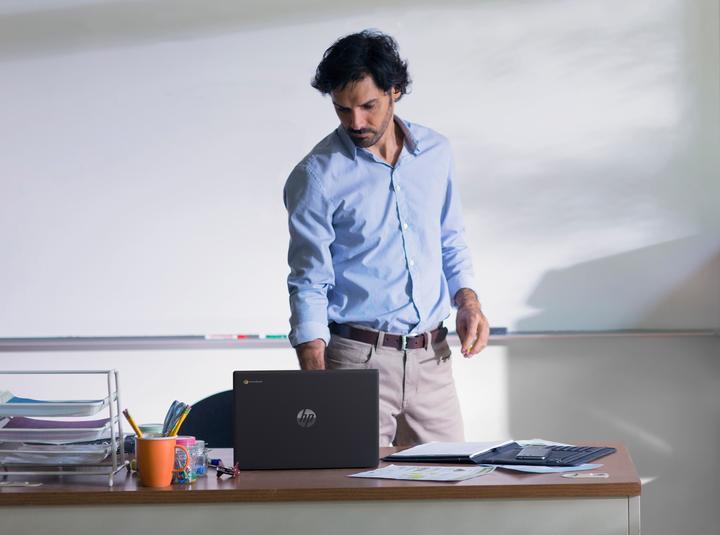 Actual product image HP Chromebook 7 (14 inch) Touchscreen Intel® Celeron® LPDDR4x-SDRAM eMMC Wi-Fi 6 (802.11ax) Chrome OS (14", 8 GB, DE, Intel Celeron N4500)