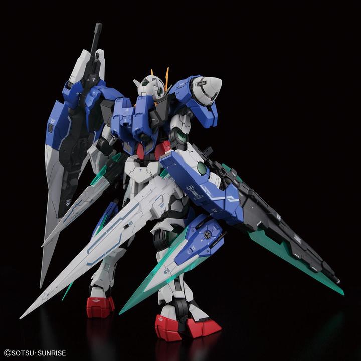 Actual product image Bandai Gundam - 00 Seven Sword/G Perfect Grade