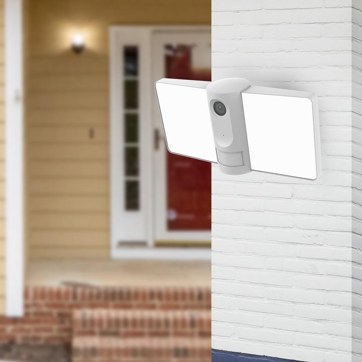 Laxihub F1 Floodlight camera buy at Digitec