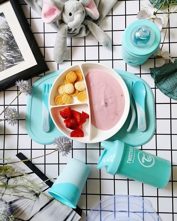 Actual product image Twistshake Click-Mat Mini + Plate