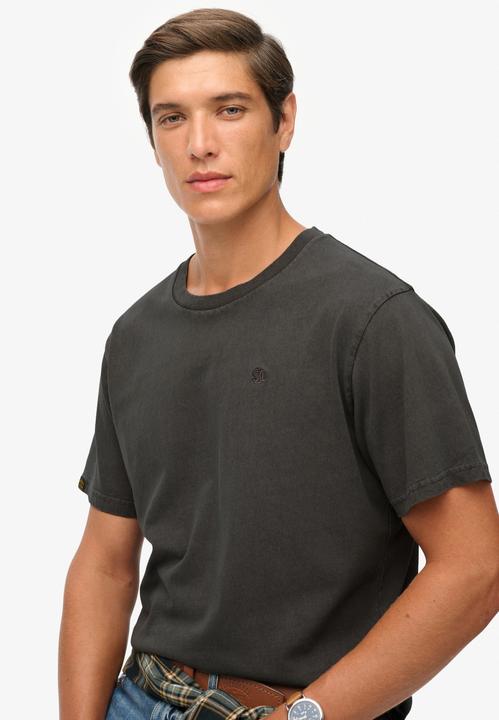 Produktbild Superdry Essentials (M)