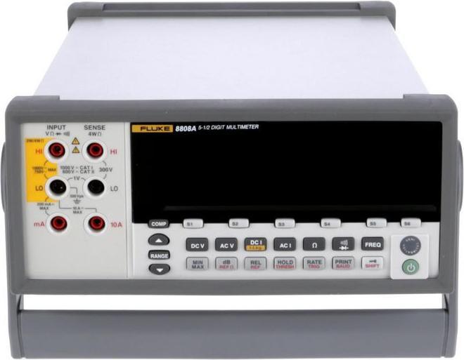 Image du produit Fluke Calibration 8808A 240V Multimètre de banc numérique CAT I 1000 V, CAT II 600V Affichage (comptes) : (CAT I 1000V, CAT II 600V)