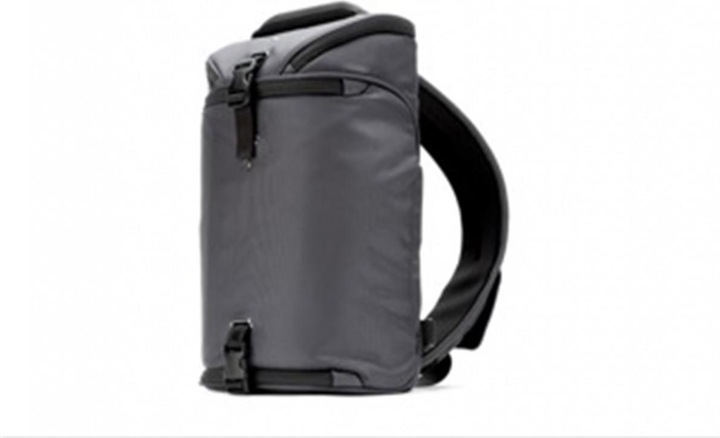 booq Python Sling (Apple)